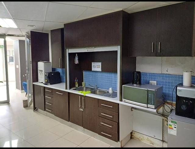 BUSINESS PROPERTY TO RENT IN ZWARTKOP